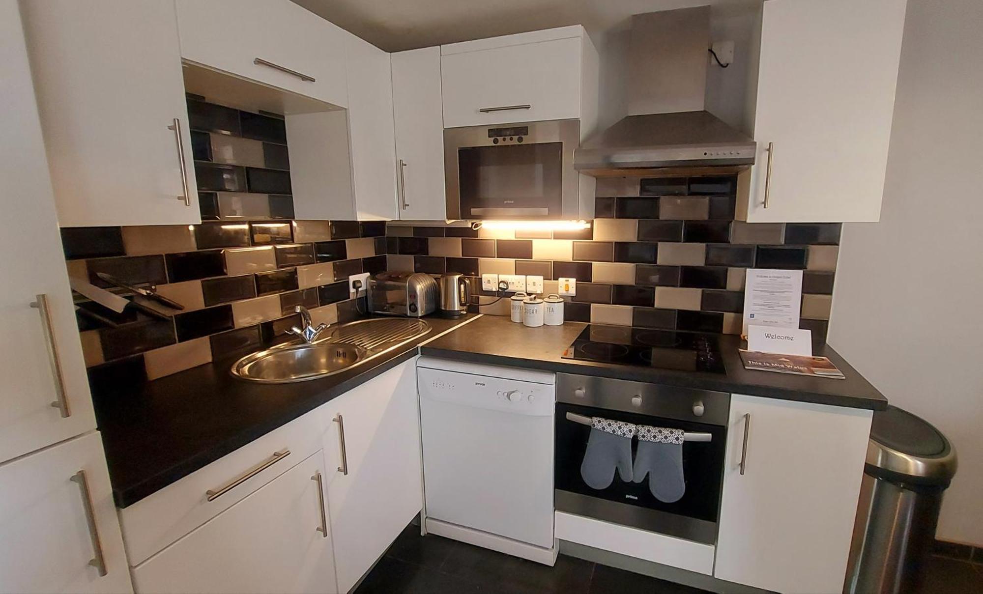 Cader Mountain View Cottage With Hot Tub In Snowdonia Долгеллау Экстерьер фото