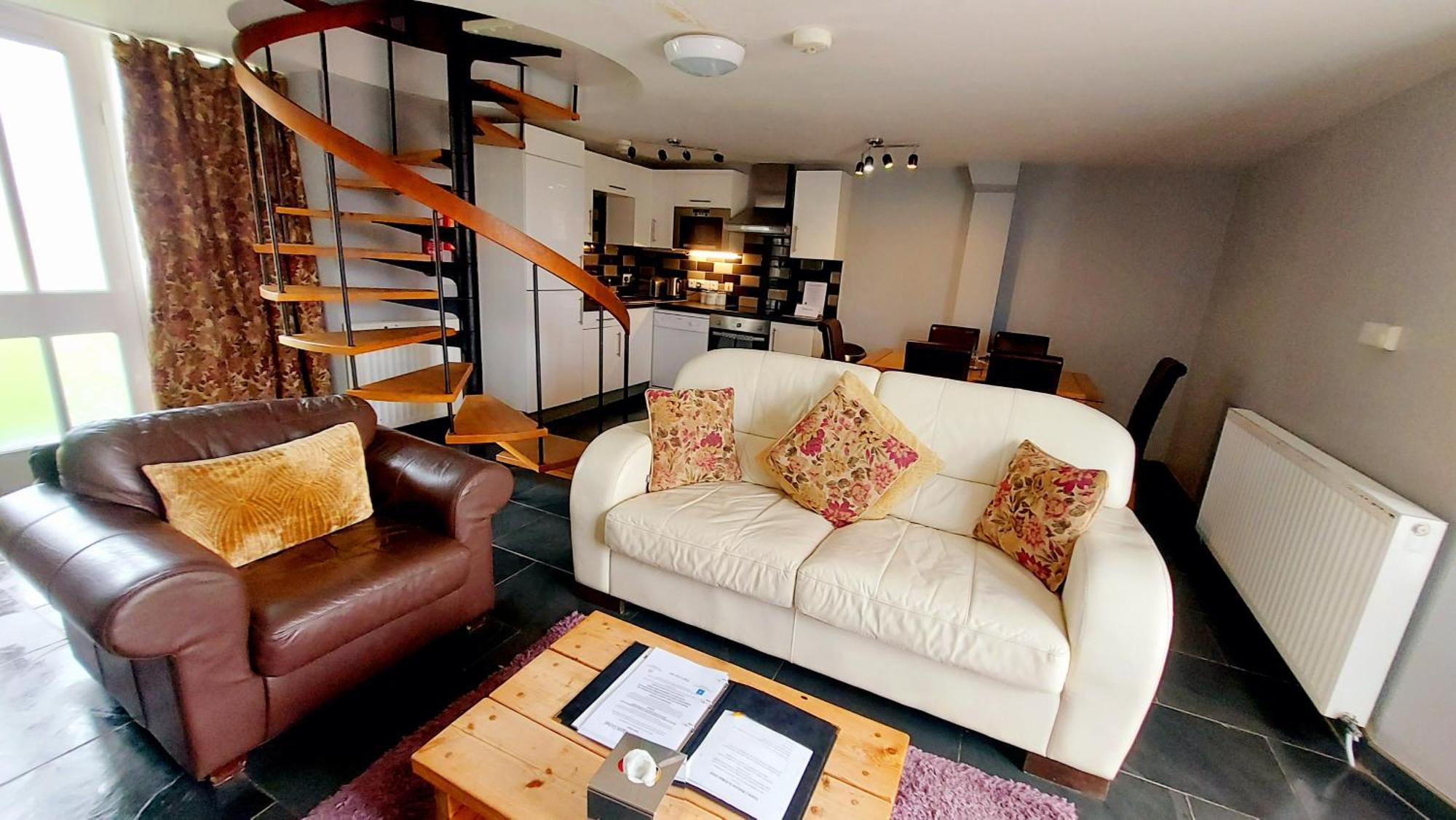 Cader Mountain View Cottage With Hot Tub In Snowdonia Долгеллау Экстерьер фото